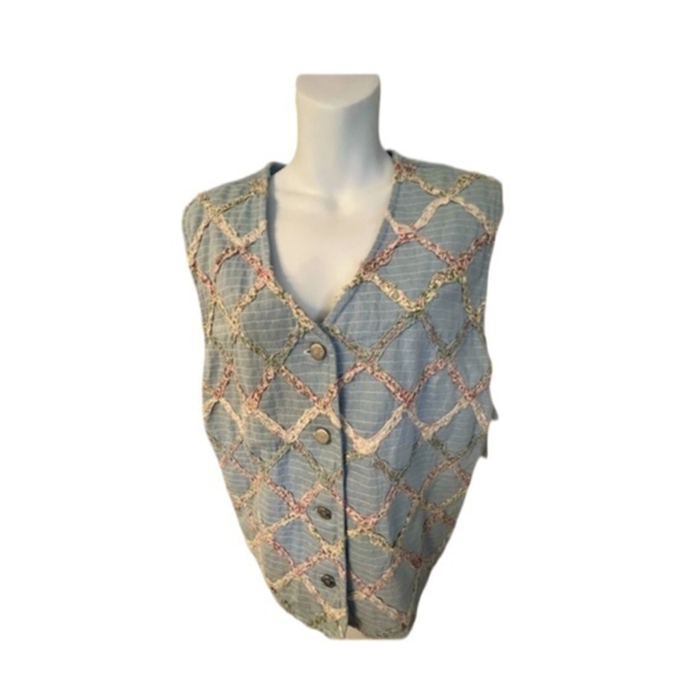 Vintage Light Blue Crochet-Detail Quilted Vest
